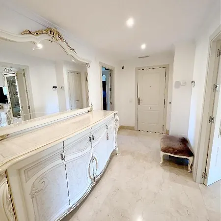 Luxurious Golden Mile Marbella