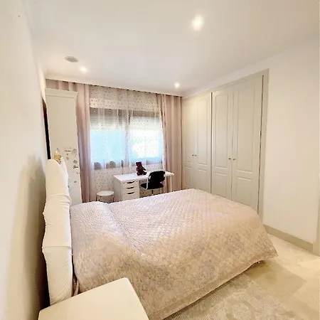 Luxurious Golden Mile
