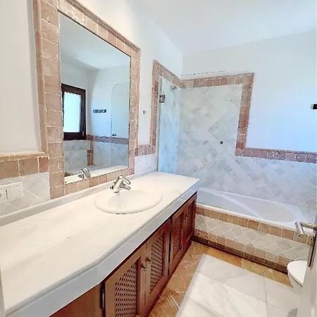 Luxurious Golden Mile Marbella